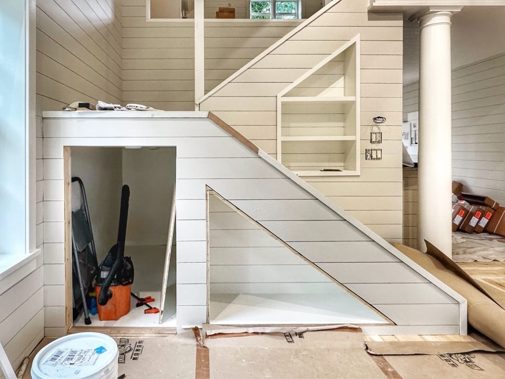 Finishing Staircase (Photo: Geo Davis)