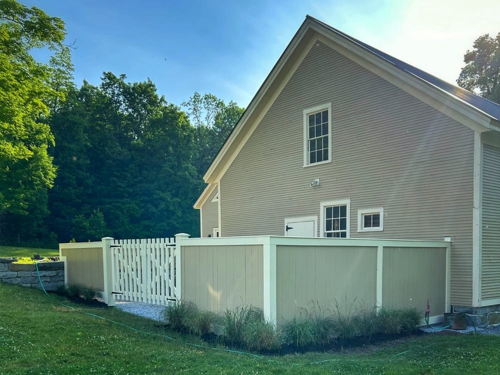 Carriage Barn Enclosure Complete, Southwest Elevation (Photo: Glen Gehrkens)