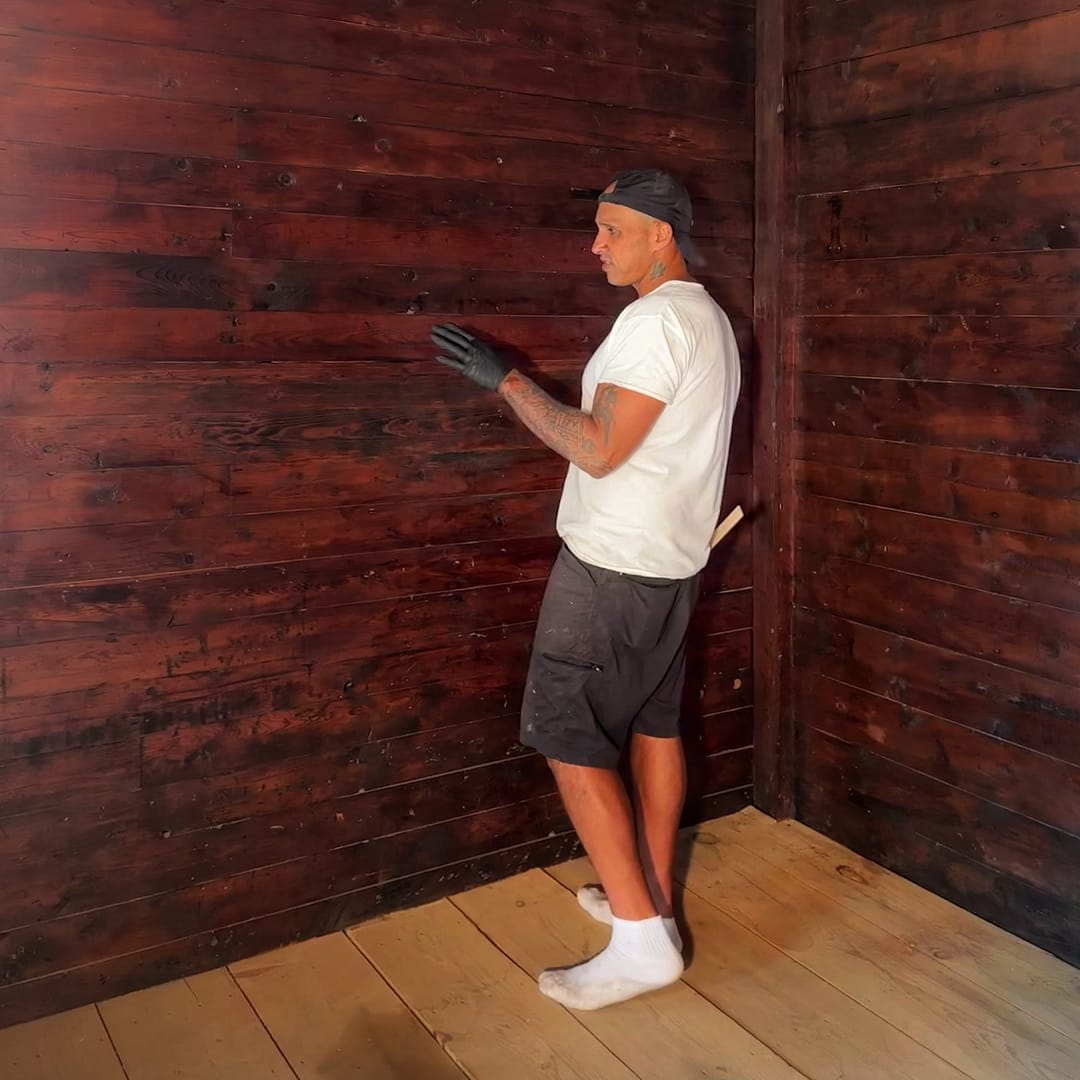 Tony Explaining Staining Process in Carriage Room (Photo: Geo Davis)