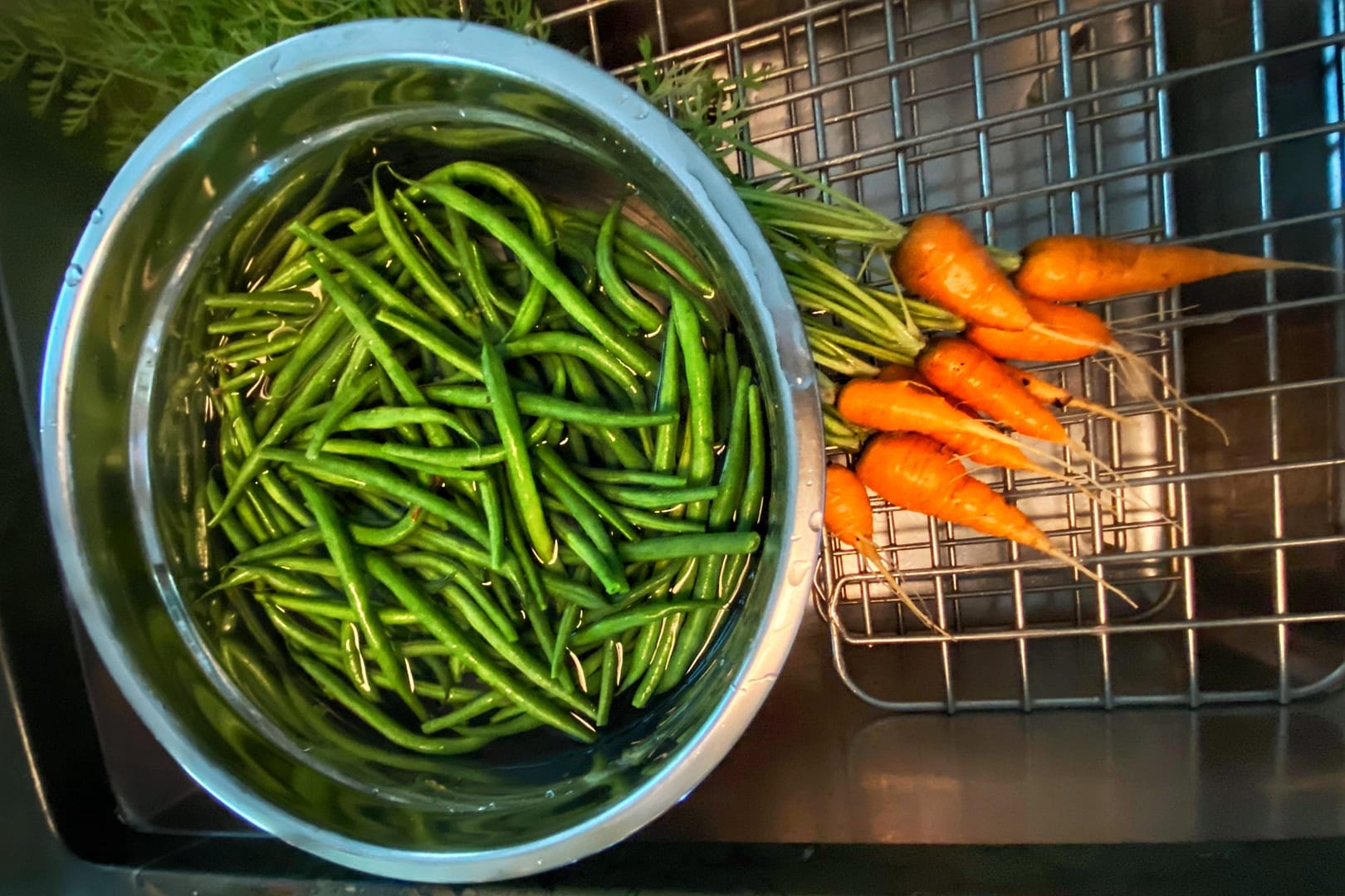 Garden Green Beans & Carrots (Photo: Geo Davis)