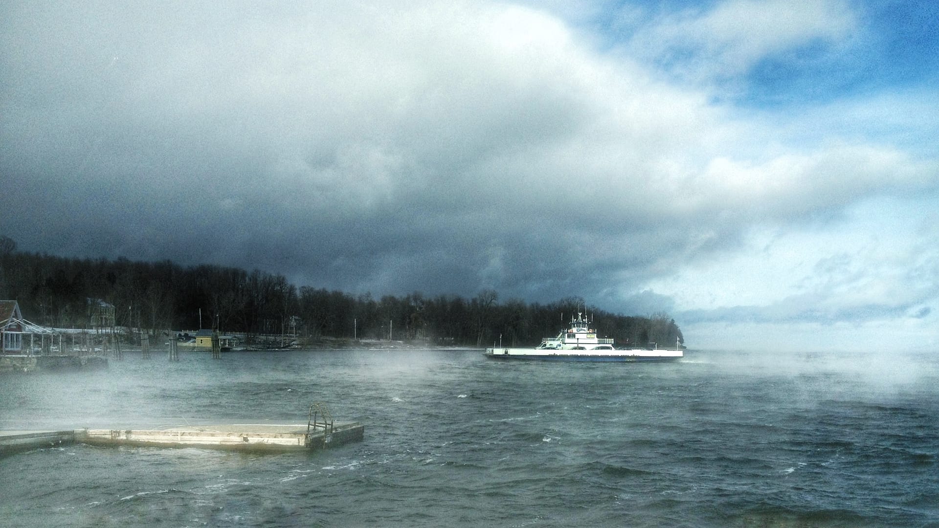 Fog & Ferry, January 14, 2012 (Photo: Geo Davis)