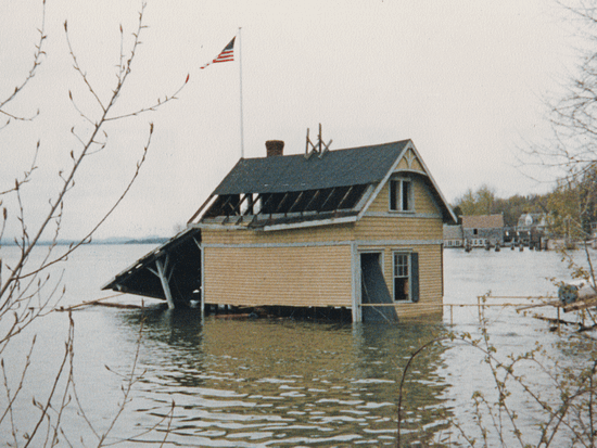 Rosslyn's boathouse was flooded and severely damaged in 1983. (Source: Dianne Lansing) Rosslyn's boathouse was flooded and severely damaged in 1983. (Source: Dianne Lansing)