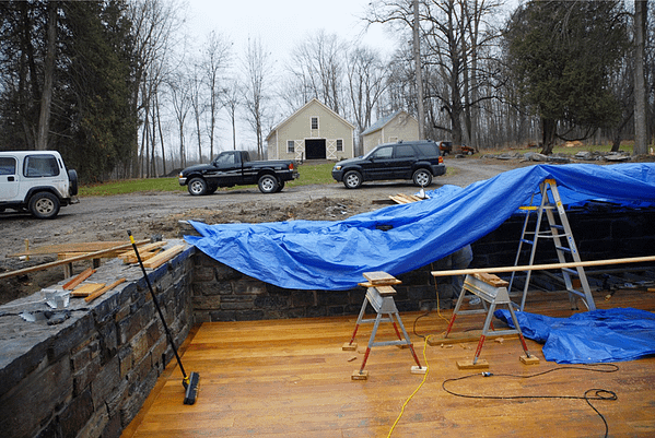 Decking Tent on Rainy Winter Day, December, 10 2008 (Source: Geo Davis) Decking Tent on Rainy Winter Day, December, 10 2008 (Source: Geo Davis)