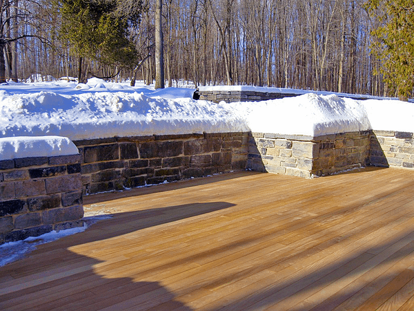 Garapa Deck, February 2, 2009 (Source: Geo Davis) Garapa Deck, February 2, 2009 (Source: Geo Davis)